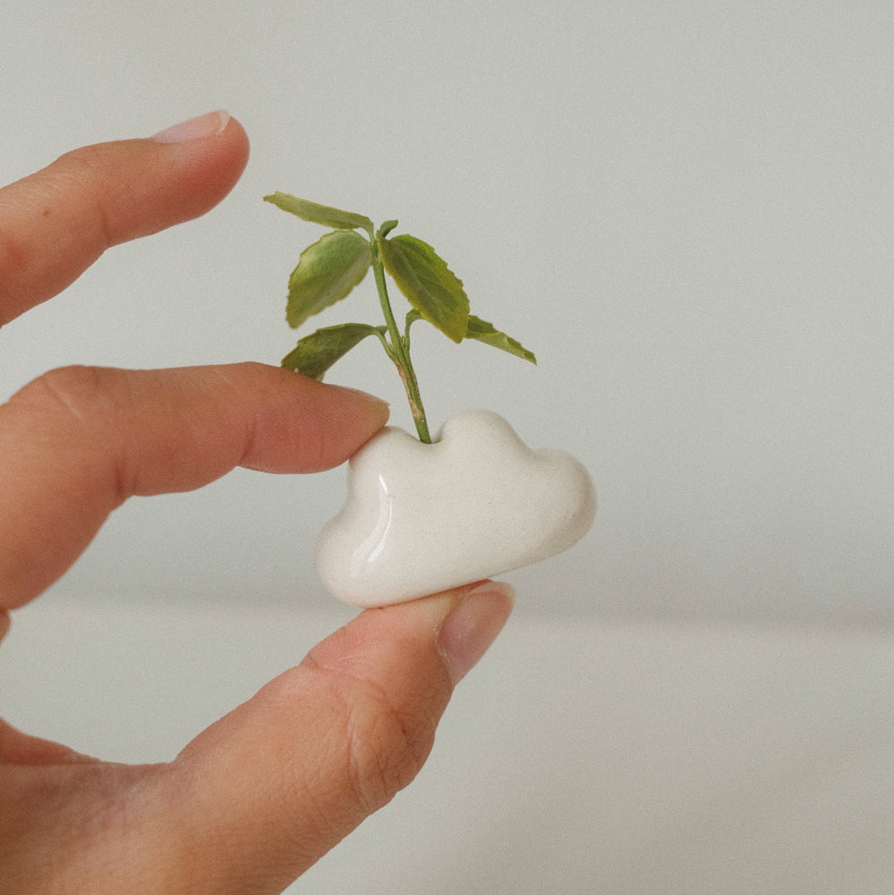 Ceramic Cloud Mini Bud Vase